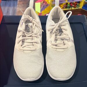 Nike Women's Cream Sneakers